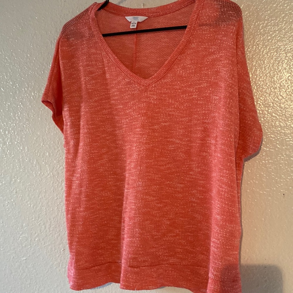 Time and Tru size L (12-14), pink-peach color, v-neck tee. Great condition.